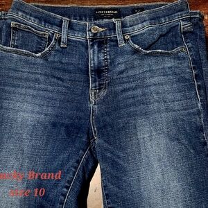 Lucky Brand Women's Dark Blue Straight Leg Jeans